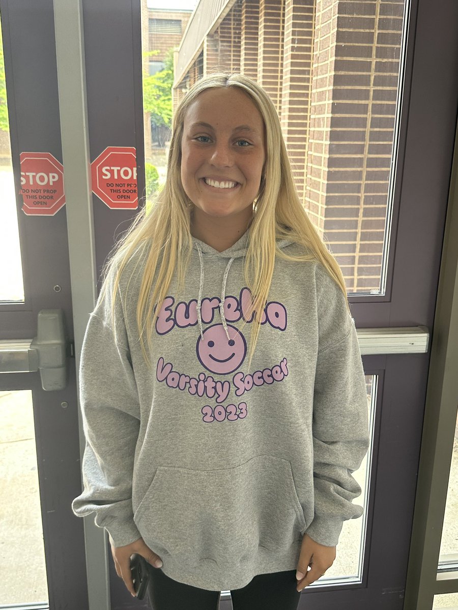 EurekaSoccerG's tweet photo. Congratulations to senior Payton Lauer for earning The Seal of Biliteracy in Spanish! #EUR #TrustTheProcess https://t.co/llxjHgftWh