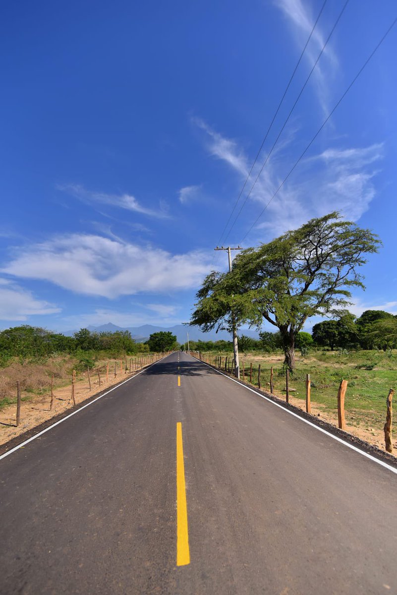 ˜”*°•.˜”*°• 2 •°*”˜.•°*”˜
El Gobierno de Cesar es lider en la construcción de vías secundarias y terciarias con 367 nuevos kilómetros. 

La inversión es de $851 mil millones; esto garantiza acceso a salud, educación y seguridad alimentaría, entre otros factores.