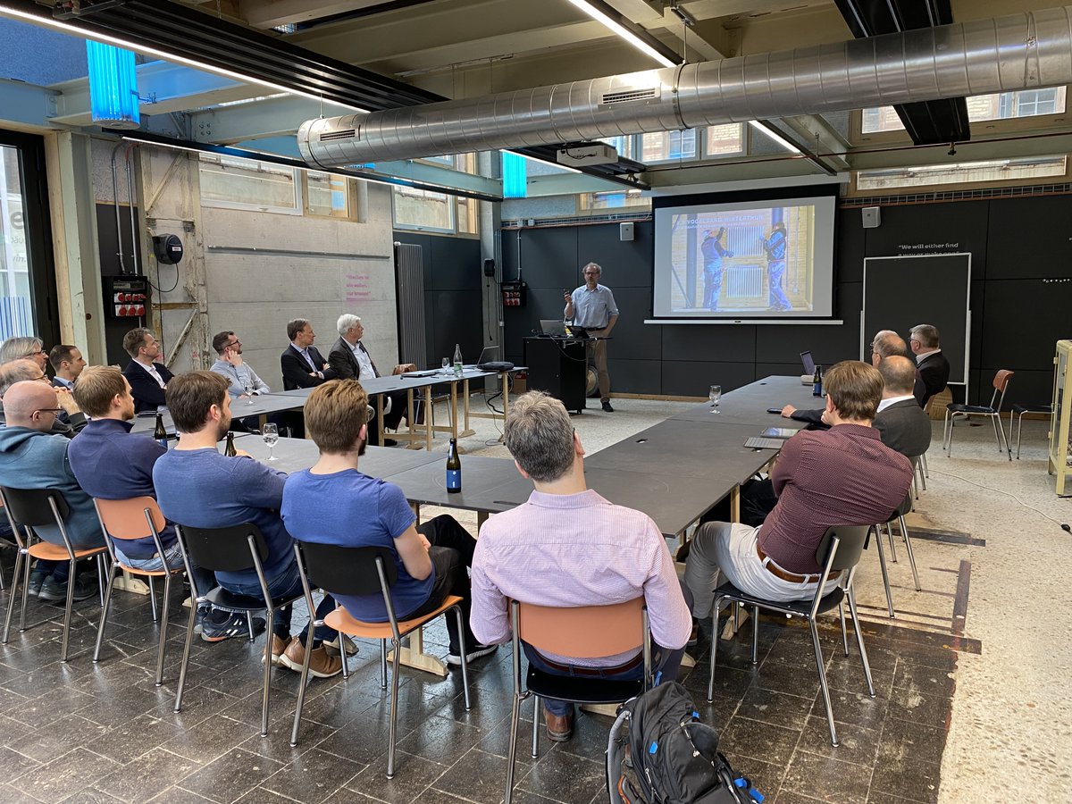 Die Rolle von Smart Sensors hubs.li/Q01M-25V0