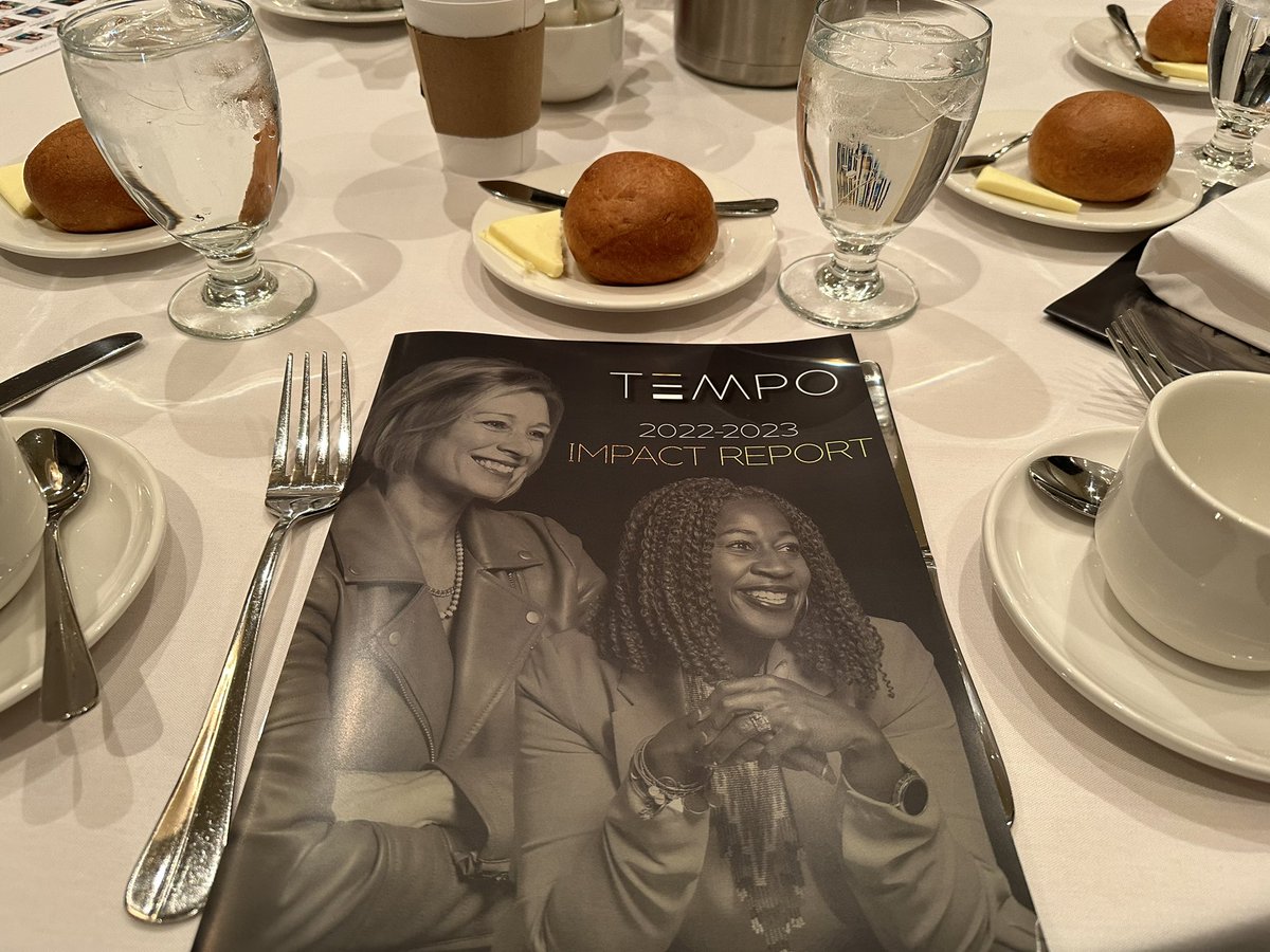 Erin Donegan (@eedonegan) on Twitter photo Happy <a href="/TEMPOMilwaukee/">TEMPO</a> Annual Meeting! Sitting with fellow <a href="/JuniorLeague/">The Junior League</a> members, <a href="/andisciacca/">andisciacca</a> and <a href="/MerilouGonzale1/">Merilou V. Gonzales</a> 🍽️✨ Happy <a href="/TEMPOMilwaukee/">TEMPO</a> Annual Meeting! Sitting with fellow <a href="/JuniorLeague/">The Junior League</a> members, <a href="/andisciacca/">andisciacca</a> and <a href="/MerilouGonzale1/">Merilou V. Gonzales</a> 🍽️✨