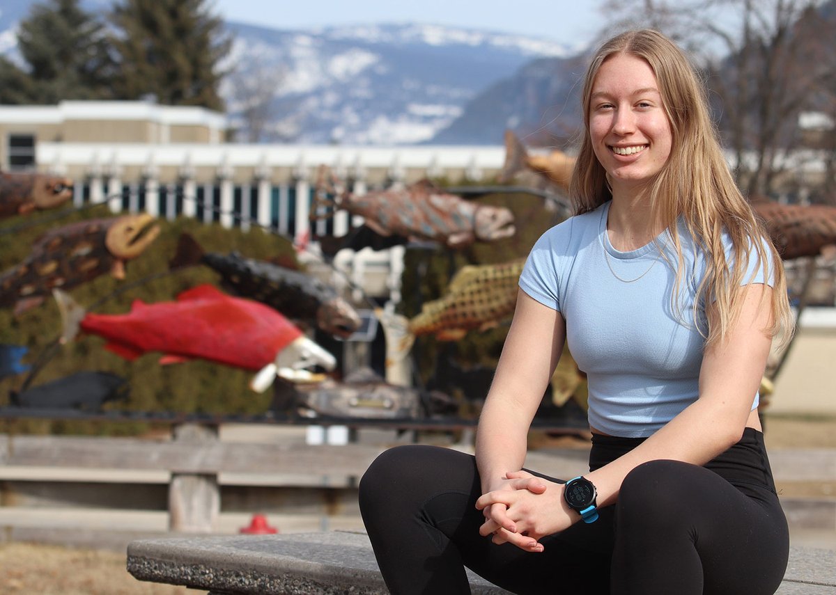 selkirkcollege's tweet photo. Meet the #SelkirkCollege Class of 2023 co-valedictorians! Kiel Harvey and Shelby Bell will represent their peers on Friday at the Castlegar Campus. Find out more about these student leaders at: https://t.co/CslsJOkboZ
#FutureReady #StrongerBC #Classof2023 @selinarobinson https://t.co/Voy5DSiNtZ