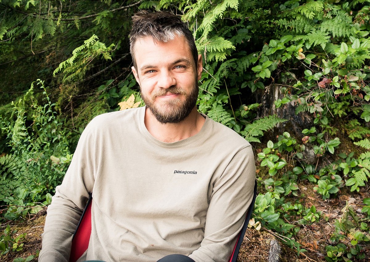 selkirkcollege's tweet photo. Meet the #SelkirkCollege Class of 2023 co-valedictorians! Kiel Harvey and Shelby Bell will represent their peers on Friday at the Castlegar Campus. Find out more about these student leaders at: https://t.co/CslsJOkboZ
#FutureReady #StrongerBC #Classof2023 @selinarobinson https://t.co/Voy5DSiNtZ