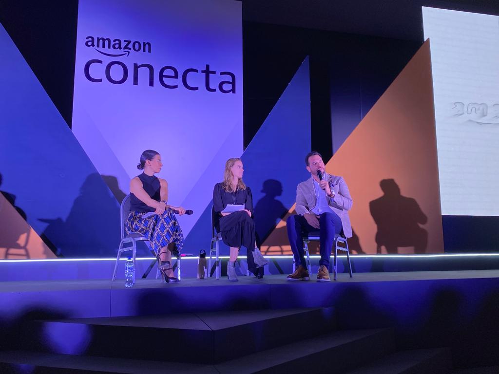 RojasAvilaLuis's tweet image. Muchas gracias a @amazonmex por la invitación para participar en su evento #AmazonConecta, en donde platicamos de los programas y apoyos que tenemos en #Guanajuato desde @COFOCE  para fomentar la #internacionalización y #digitalización de las MiPymes.