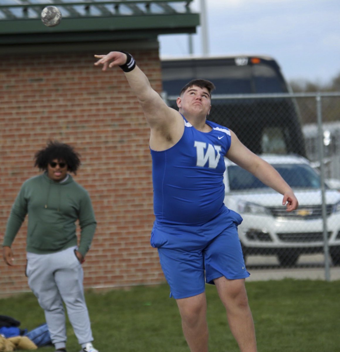 Western had another great meet yesterday! The girls beat South Lyon and both the boys and girls won against Kettering. The throwers did an outstanding job, with all three boys throwers finishing top three. We are looking forward to Saturday for the Brighton Bulldog Invitational!