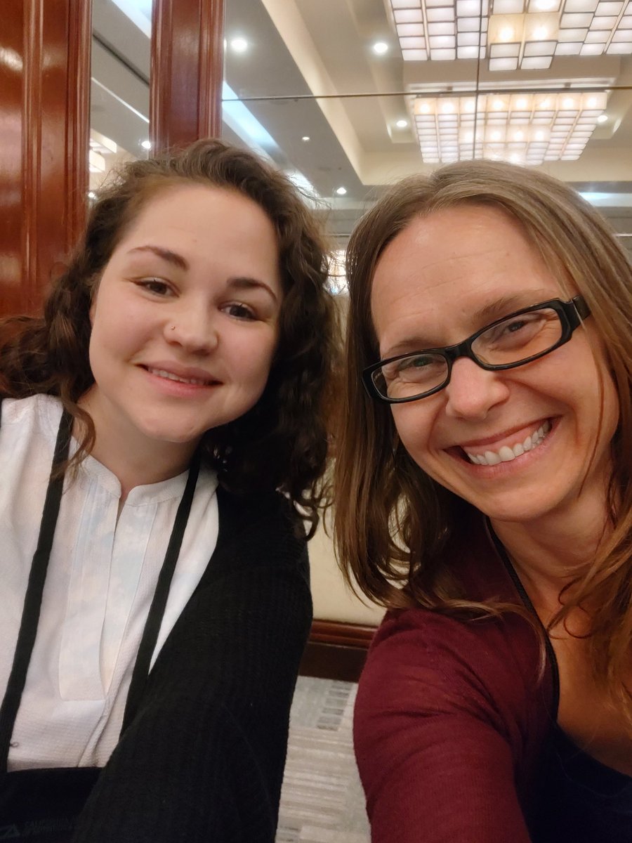 AprilHackert's tweet photo. We are here at #candac23 - cheers to the next generation of #mentalhealth #RDN clinicians @RDNutritionCA #RD2be @eatrightPRO https://t.co/yyf1scJmnW