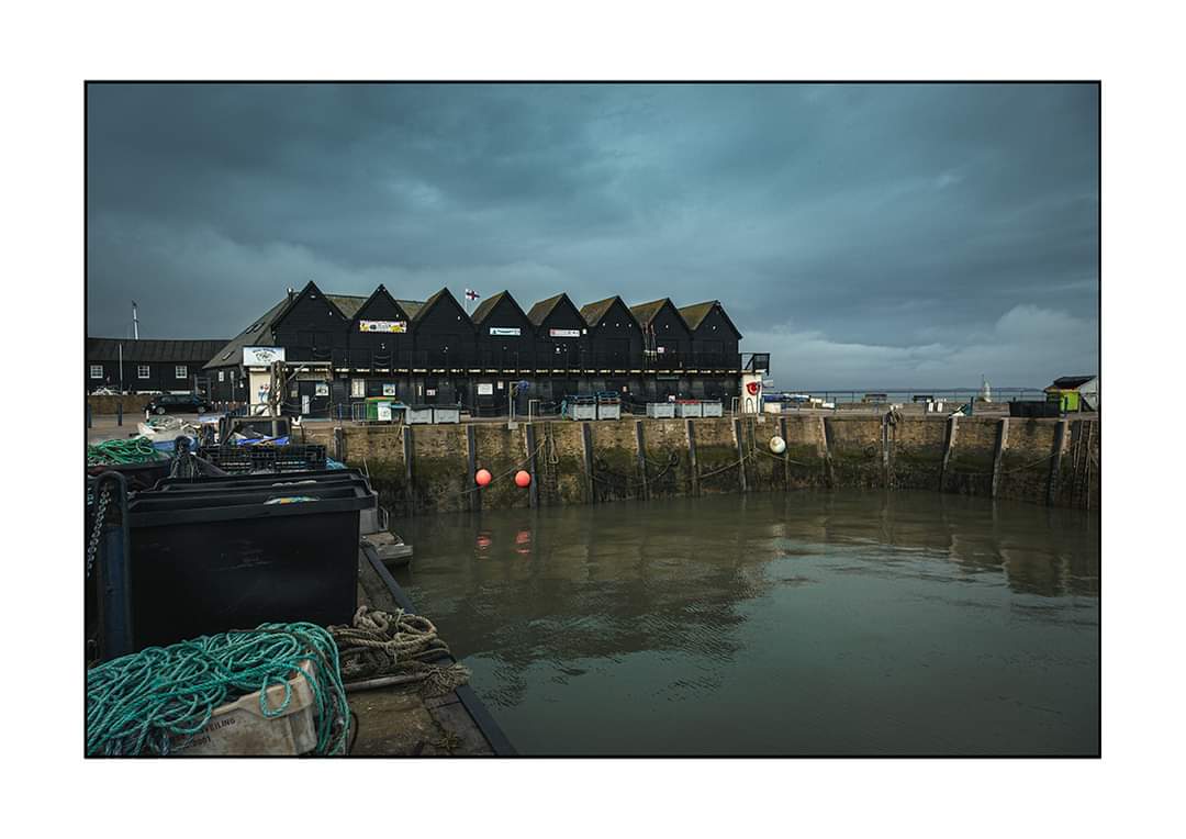 george_fisk's tweet photo. All out #whitstable #greatbritishcoast #workingharbour #harbour @WhitstableLive @WhitstableHarbr https://t.co/rsu3rAN2o1