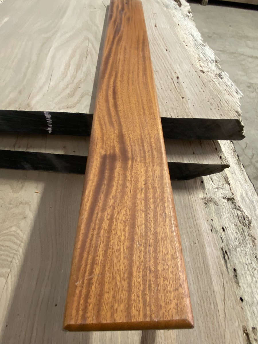 CCW_1997's tweet photo. Sorted 4/4 African Mahagony for ribbon(quarter sawn) #customcountrywoods #africanmahagony #mahagony #mahagonywood #exotic #exoticwood #exoticwoods #cuttingboard #cuttingboards #ribbonwood #ribbon #quartersawn https://t.co/K9UTArjVI4