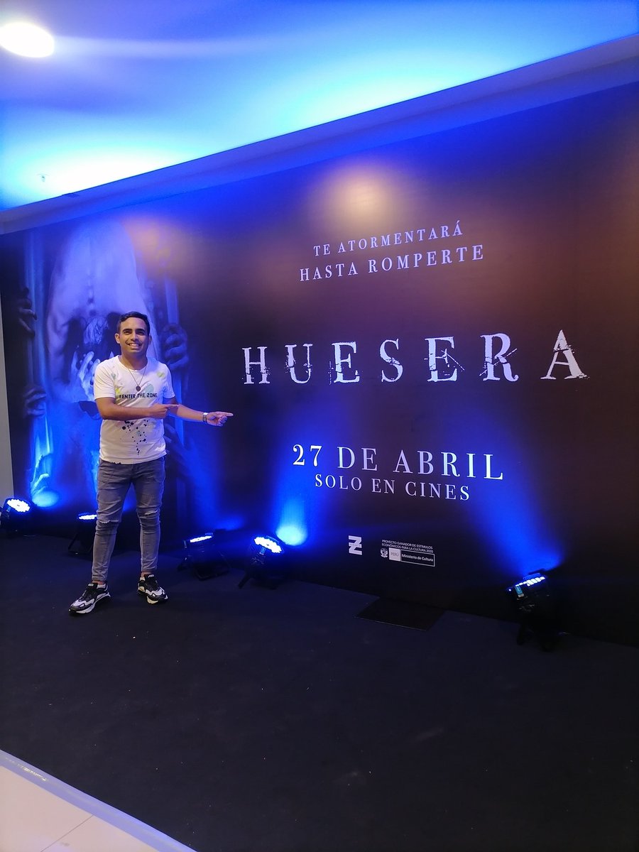 SamuelHurtadoC4's tweet photo. 🎬 Avant Premiere #Huesera🦴

Película mexicana/peruana que nos muestra la maternidad y su proceso desde una perspectiva más terrorífica.

🍿 Ya en cines!! https://t.co/duJRziw42R