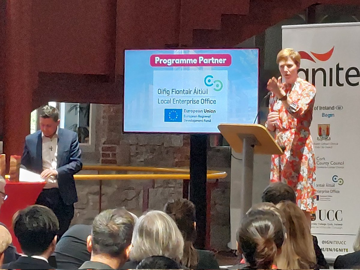 IGNITEUCC's tweet photo. Dr Sally Cudmore (@Sscudz), Director of Innovation at UCC takes the stage to give a welcome address to the audience attending the #igniteshowcase!
#uccinnovates https://t.co/qaq8ZbHEpb