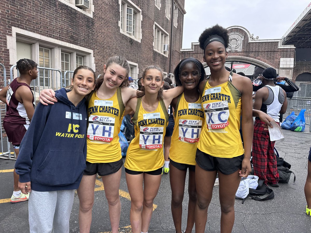 PCMiddle's tweet image. So proud of our MS boys and girls 4x100 relay teams for competing so strongly at Penn Relays today!