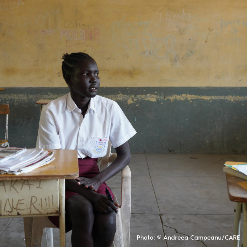 CanadaDev's tweet photo. Canada is proud to announce the renewal of the Women’s Voice and Leadership program. The 5-year commitment aims to strengthen the rights of women and girls by supporting local women’s rights organizations, including those in crisis- and conflict-affected regions. ️⬇️