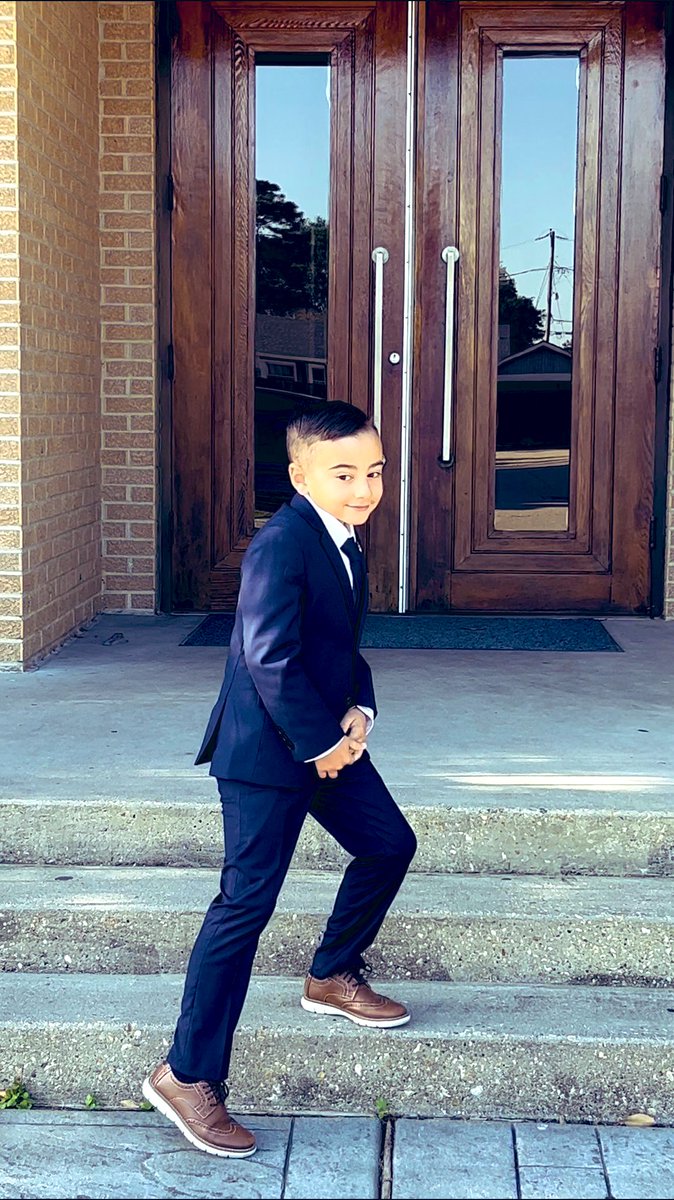 LoganSeoane's tweet photo. First Communion

Such an amazing experience- the spiritual journey continues. ✝️❤️

#God #family #baseball #CatholicChurch #Drip #Johnstonandmurphy #perryellis #MakingMemories https://t.co/rzsSASx4LZ
