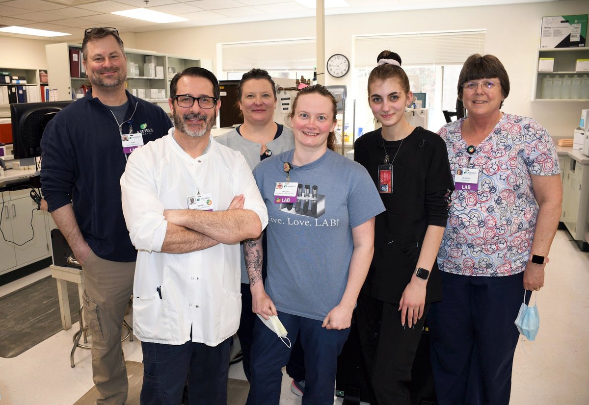 AspirusHealth's tweet image. It&apos;s #LabWeek2023 and Aspirus would like to shine the light on the skilled laboratory professionals who, as a patient, you may never see but play a vital role in your care. Thank you, lab team!

Join the team. Learn about lab careers here: careers.aspirus.org. #TheFutureisLab