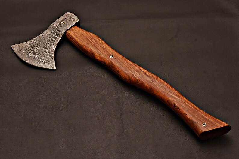 ShoponeOnline's tweet photo. Handmade Damascus Steel Tomahawk / Hatchet Axe With Rose Wood
#axe #ax #umbanda #o #candombl #exu #ogum #oxum #umbandasagrada #candomble #orixas #f #orix #s #amor #bahia #pombagira #orixa #xango #oxossi #iemanja #knife #sarava #axethrowing #oxala #umbandista #handmade #carnaval https://t.co/Y1AsLAUkCe
