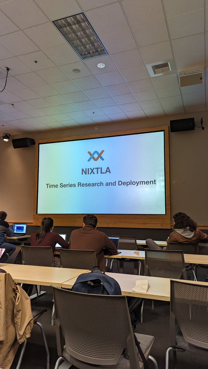 __sunnie07's tweet photo. Attending presentation in #pydata #ai #timeseies with #mlforecast from #nixtla https://t.co/jeVnHa3cPW