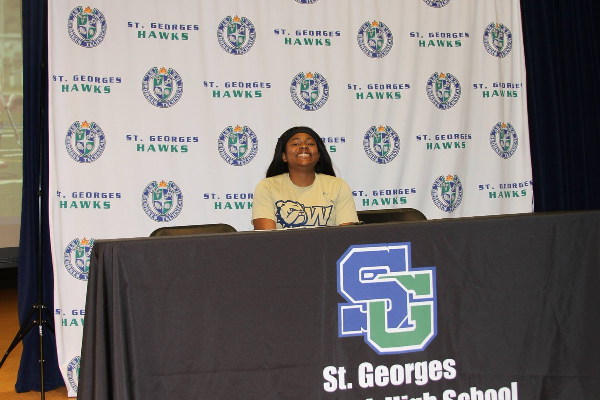 St_GeorgesTHS's tweet image. Congrats to #SGClassOf2023 Faith Riley who signed to play field hockey @WU_Bulldogs. We are proud of you! @STGAthletics @drjconnor299 #NCCVTWorks #CareerAndCollegeReady #StudentAthletes