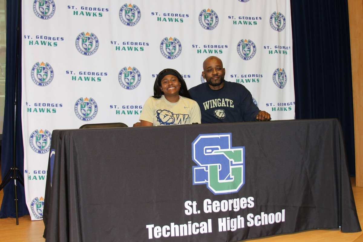 St_GeorgesTHS's tweet image. Congrats to #SGClassOf2023 Faith Riley who signed to play field hockey @WU_Bulldogs. We are proud of you! @STGAthletics @drjconnor299 #NCCVTWorks #CareerAndCollegeReady #StudentAthletes
