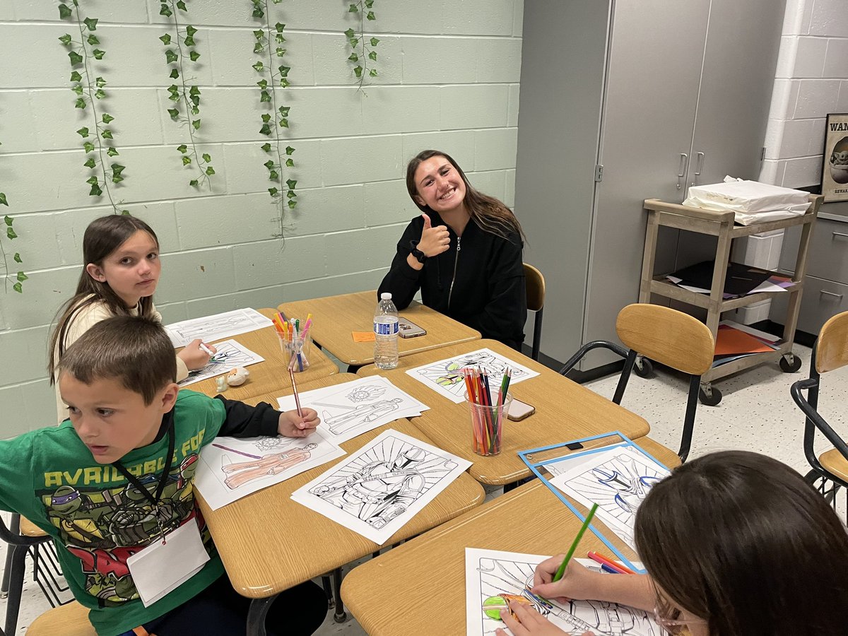 One of my favorite days of the year!!! My padawans loved helping out the younglings ✨