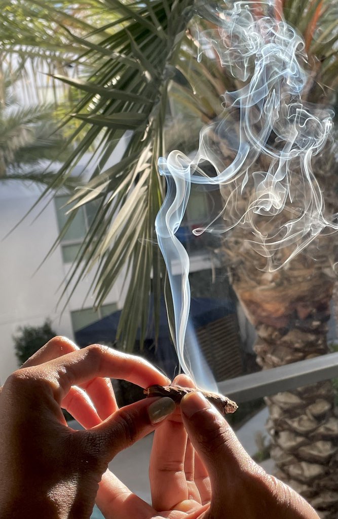 Share a blunt
