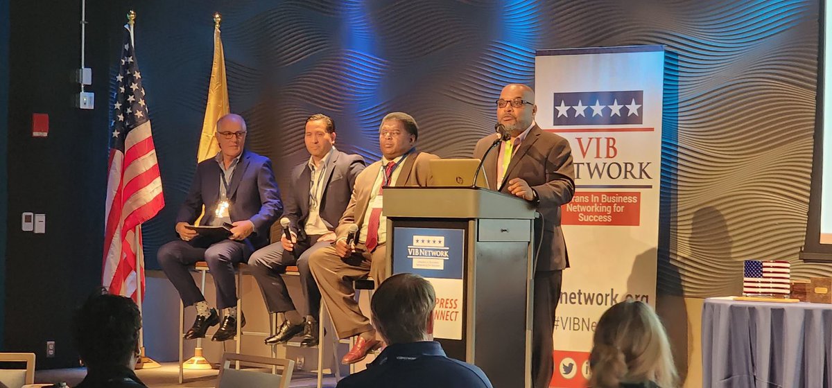 VIBNetwork's tweet image. VIB Express Connect had attendees swimming in powerful information from our wonderful panelists from the VA, Corporations and fellow certified Veteran Business owners. #AdventureAquarium #VIBNetwork #VIBExpressConnect