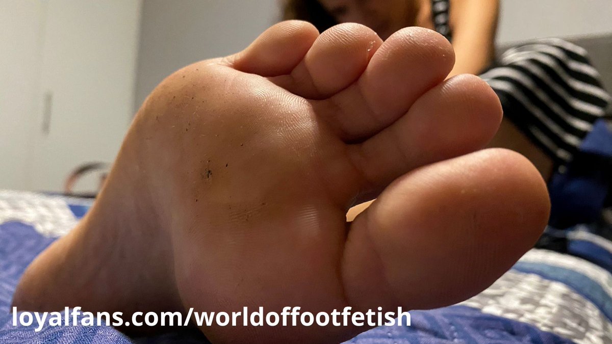 World of Foot Fetish tweet media
