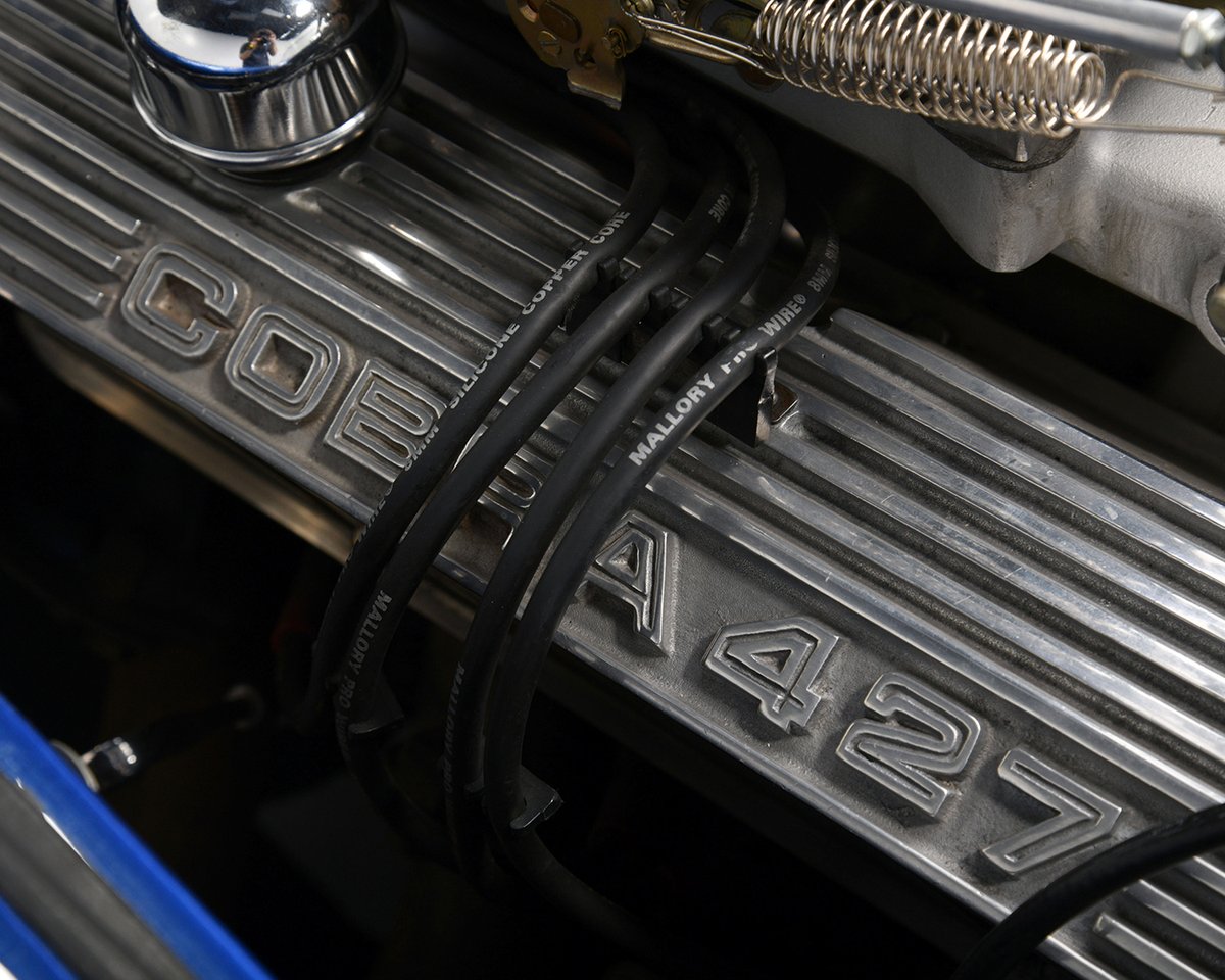 Barrett_Jackson's tweet image. Celebrate 4/27 with us as we honor the awe-inspiring power of the 427 engine, as seen in the legendary 1966 #ShelbyCobra #427 #SuperSnake. This #American beauty sold for an auction #WorldRecord of $5,500,000.

Watch the sale: bit.ly/Shelby427Super…