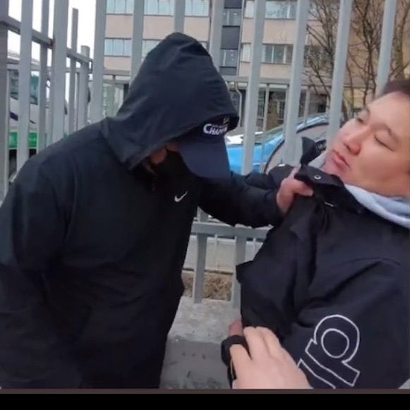 batzorig2012's tweet image. Талийгаачдын "НДын мөнгөөр"  хоололуулж өссөн, малигар шар этгээд, зориуд энэ этгээдээ өөрөө хөлсөлж,бусдын !ыг татах ЖҮЖИГ үзүүлж байна гэж би сэжиглэх ЭРХТЭЙ.