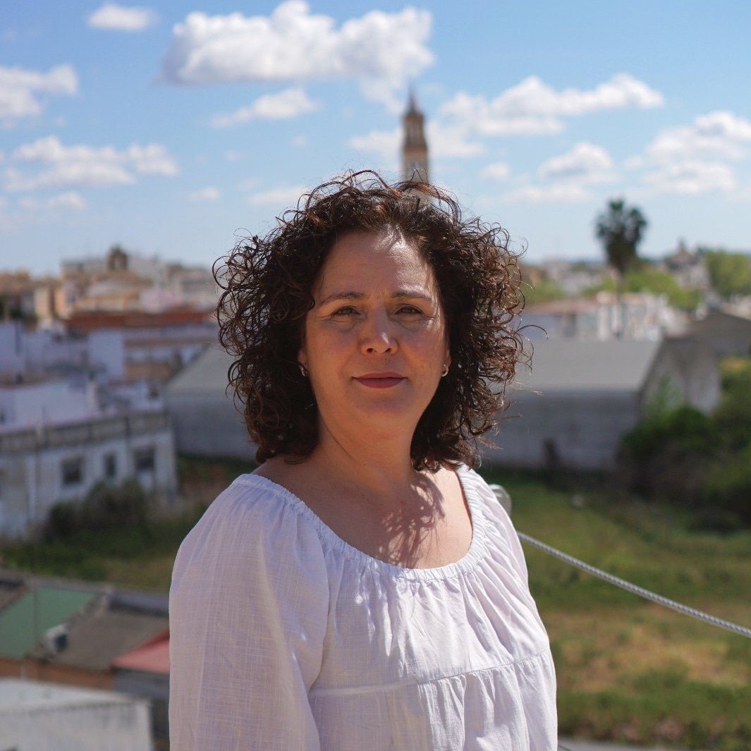 Compromiso_Lora's tweet photo. Hoy presentamos a María Luisa Gómez Martínez "Chiqui"

SÉPTIMA POR COMPROMISO CON LORA

"Para nosotros es muy importante la municipalización del servicio de la dependencia, para poder brindar un mejor servicio a nuestros usuarios” María Luisa Gómez.

#CompromisoconLora
#CcL https://t.co/Qyu9x4aTtI