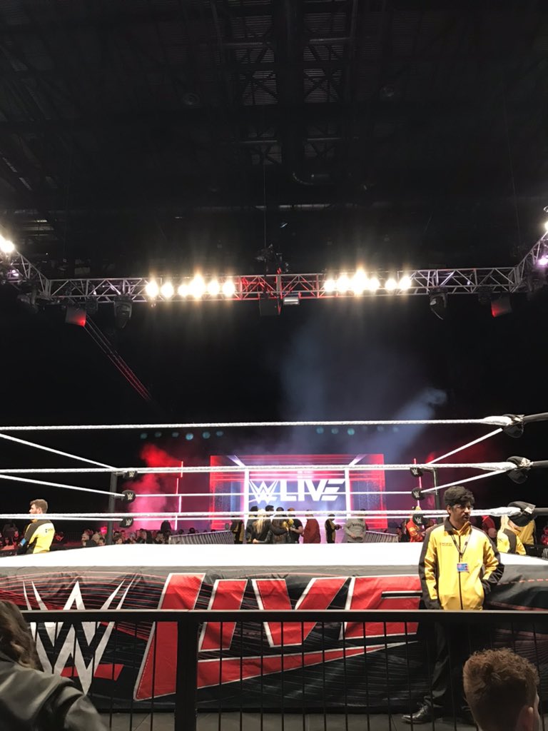 farhatk79732171's tweet photo. So excited  #wwemanchester https://t.co/nGDkUvpNKw