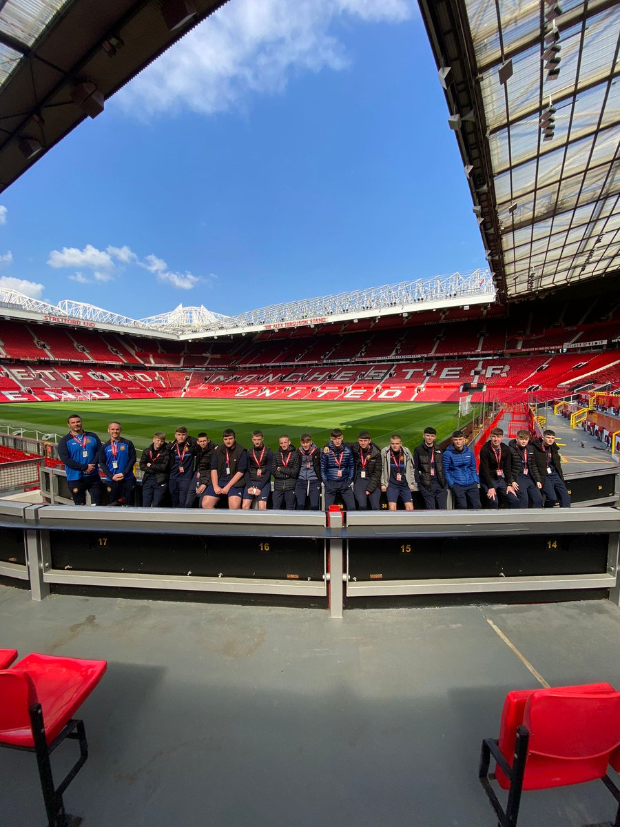 boysmodelschool's tweet photo. Sports Awards trip - fantastic day 1 - stadium tour of Old Trafford; back to Liverpool to visit  Hope University; coaching session led by a Liverpool FC academy coach. Evening spent at Etihad Stadium watching the top 2 teams in Premier League in a very entertaining match. https://t.co/QsR4UGLEmb