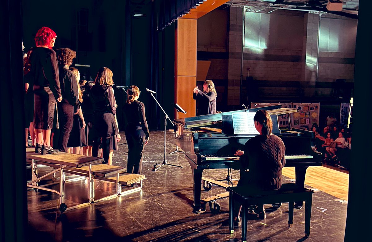 Melissa Martinez (@melmartinez0418) on Twitter photo Congratulations to <a href="/FullertonSD/">Fullerton S.D.</a>’s Honor Choir on your fabulous performance at Eccellenza last night! So proud of your hard work, dedication, and the beautiful music you created! #performingarts #FSDlearns <a href="/FSD_ArtsTeam/">FSDArtsTeam</a> <a href="/AlltheArtsFound/">All the Arts for All the Kids Foundation</a> <a href="/BPletka/">Bob Pletka</a> <a href="/MrsMundschau/">Robin Mundschau</a> <a href="/ParksJHS/">Parks Jr High</a> Congratulations to <a href="/FullertonSD/">Fullerton S.D.</a>’s Honor Choir on your fabulous performance at Eccellenza last night! So proud of your hard work, dedication, and the beautiful music you created! #performingarts #FSDlearns <a href="/FSD_ArtsTeam/">FSDArtsTeam</a> <a href="/AlltheArtsFound/">All the Arts for All the Kids Foundation</a> <a href="/BPletka/">Bob Pletka</a> <a href="/MrsMundschau/">Robin Mundschau</a> <a href="/ParksJHS/">Parks Jr High</a>
