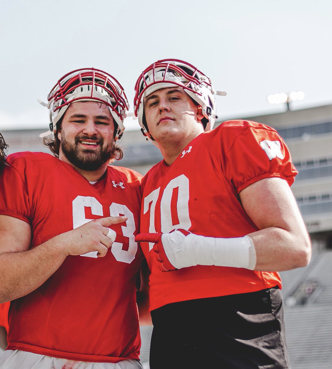 Wisconsin Football tweet media