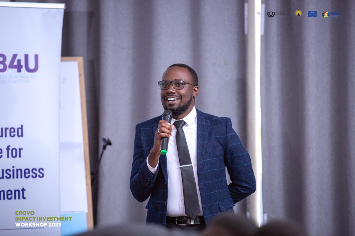 EinsteinRising's tweet photo. Powerful closing remarks from our CEO @BMangeni at the #EROVOWorkshops.
His vision of a dynamic social #impact Ecosystem that #connects Local and European investors with impactful social enterprises in Uganda is truly inspiring.
#EROVO2023 @EUinUG @sb4uplatform @OndernemersNZ https://t.co/z1qbhZsc3s