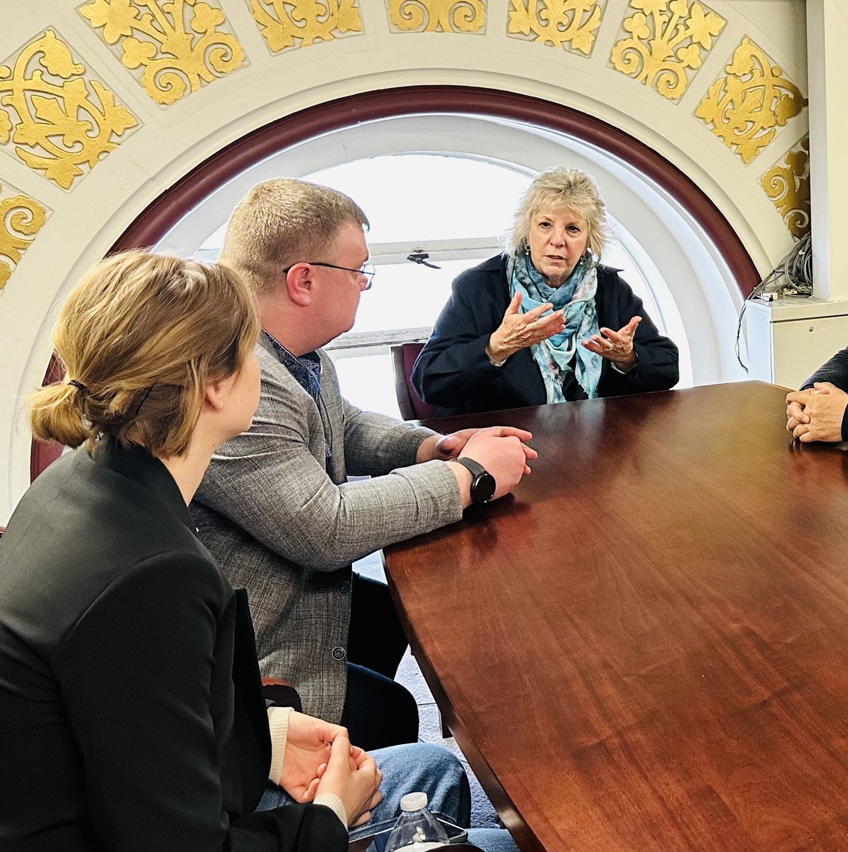 dinerdialogues's tweet photo. It was an honor to meet with this delegation of energy specialists from #Ukraine๏ธ looking to the future. #rebuildbetter #RenewableEnergy Thx to hosts #OneWorldProgram #CongressionalOfficeforInternationalLeadership https://t.co/jbzq0tfs8F