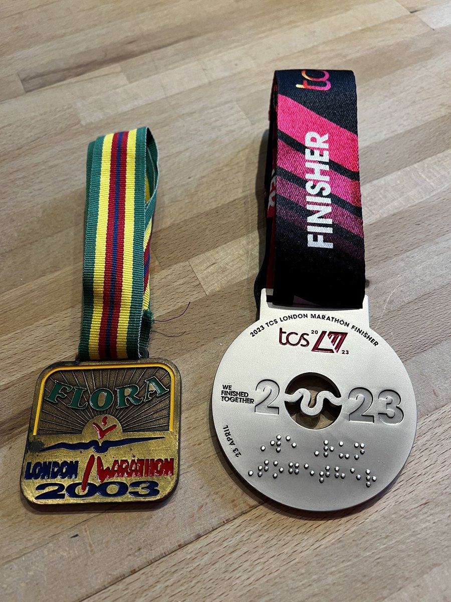 Karl Hoods tweet media