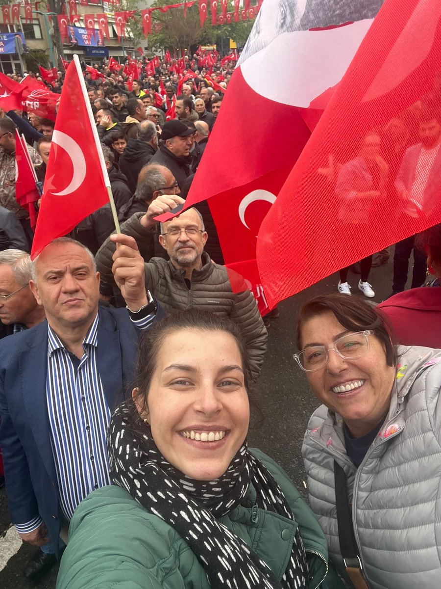 tan1961's tweet photo. #Sana Söz Yine Baharlar Gelecek https://t.co/YplzCsTSgq
