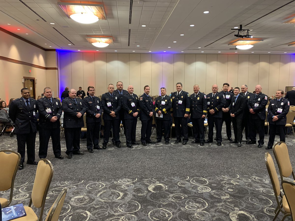 LoudounFire's tweet photo. Today we joined @LoudounChamber along with regional public safety partners to recognize first responders and citizens at the 38th Annual Valor Awards Ceremony. Thank you for demonstrating courage, professionalism and compassion in your heroic actions.  @Chief600KJ @IAFF3756 https://t.co/7sXv0MM5D4