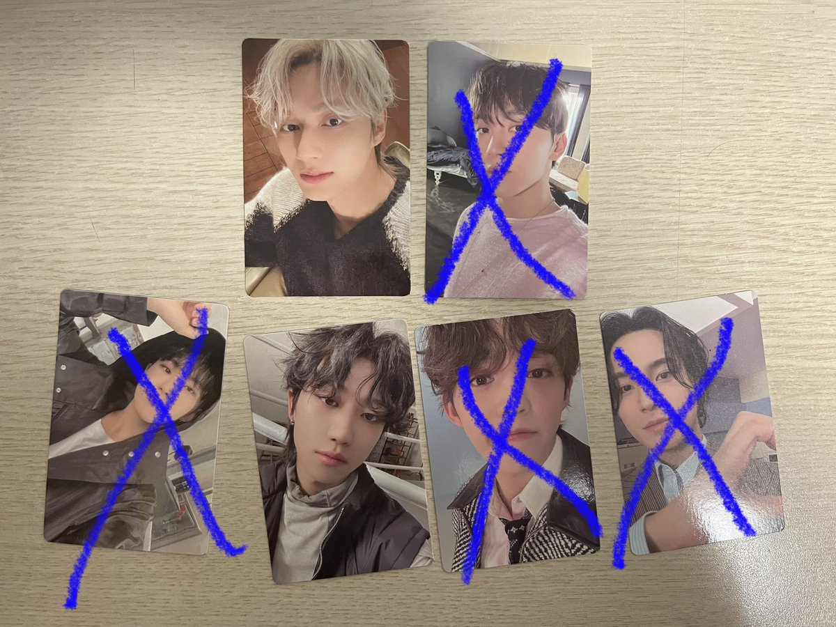 yooni__SVT's tweet photo. 세븐틴 FML 포카 교환
왼쪽꺼로 오른쪽 우지 구합니다

디엠주세요:) https://t.co/RIftc1riCR