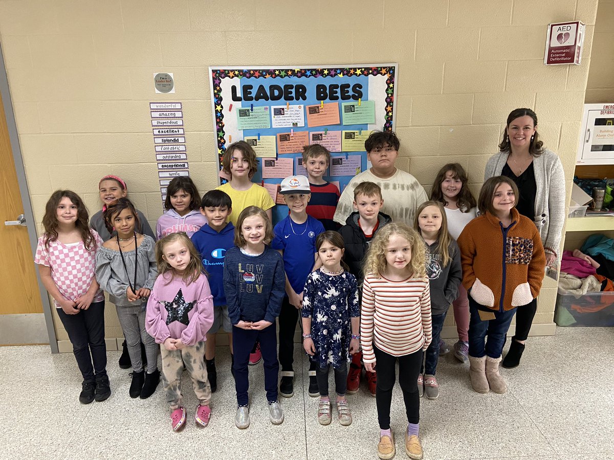 BBCSDBuzz's tweet photo. Congratulations to all of our Leader Bees! #bbpride #BeeYourBestSelf #BEEtheLIGHT https://t.co/oV92WWWuqy