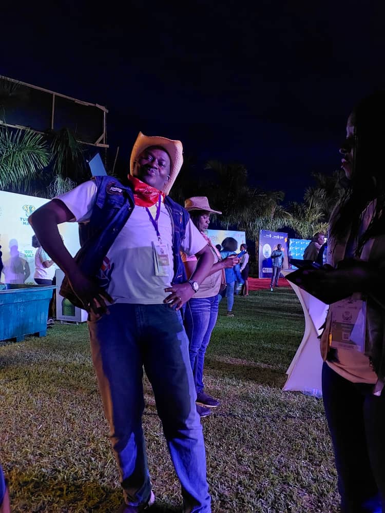 KampalaSouth's tweet photo. Cowboy/Cowgirl night in session 🤠👢
We are live in Mbarara 📌📌📌
Tusimbudde 🚀🚀🚀🚀

#DISCON98 https://t.co/k8vTS486Tr