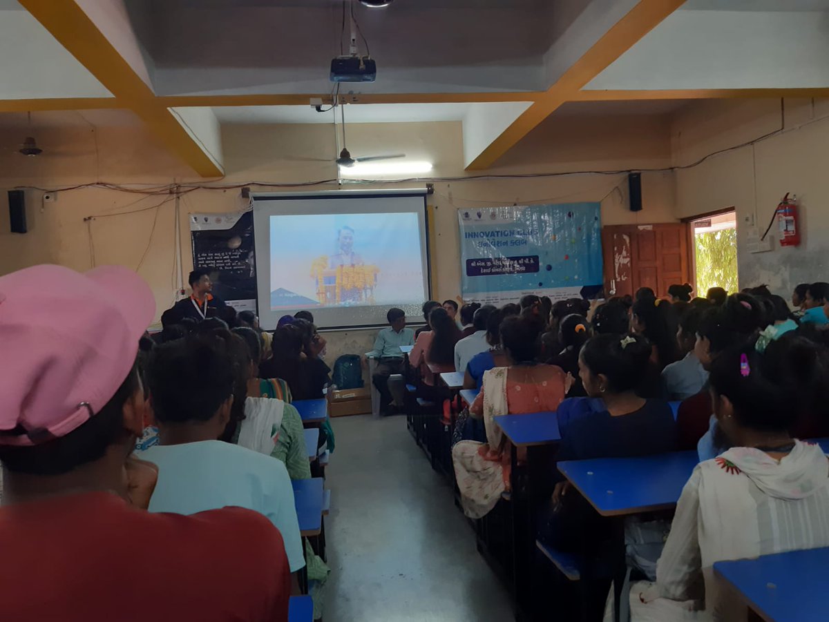 RajStembotix's tweet photo. Innovation Club Prabodh Level Training Day 1 on #basic_electronics  #Mechanical #STEMeducation at Shree S.G.Patel Arts and Shree P.K. Desai Commerce College, Nizar Tapi for Arts and commerce Students.
@PMOIndia
@CMOGuj
@narottamsahoo
@InnoClubCHE
@STEMbotix
📷
📷 https://t.co/Cb84EDEsdA