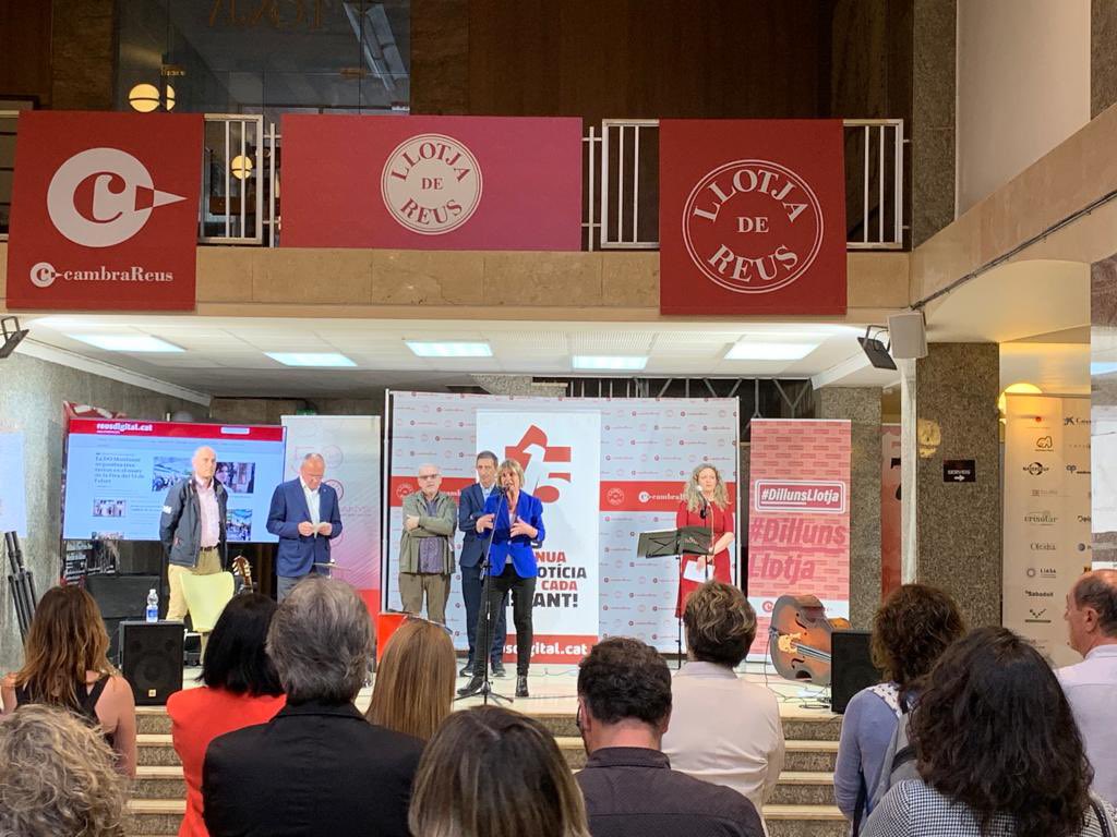 nllaurado's tweet image. Celebrem el 15è aniversari de @reusdigitalcat! Per molts anys més al costat del periodisme local i de qualitat de la nostra ciutat! 📻 #Reus #Reusdigital #Comunicació