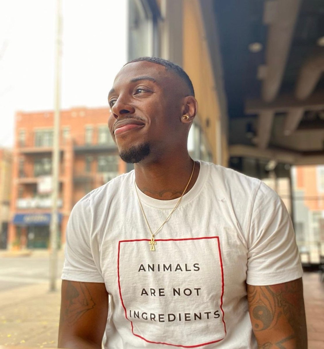 It’s simple Animal’s are NOT Ingredients! 😤🌱🦏

#AnimalsAreNotIngredients #VeganForTheAnimals #PlantBasedLiving #FriendsNotFood #GoVeganForTheAnimals #SaveTheAnimals #NoMoreAnimalCruelty #CompassionOverCruelty #BeKindToAnimals #ToughVegan