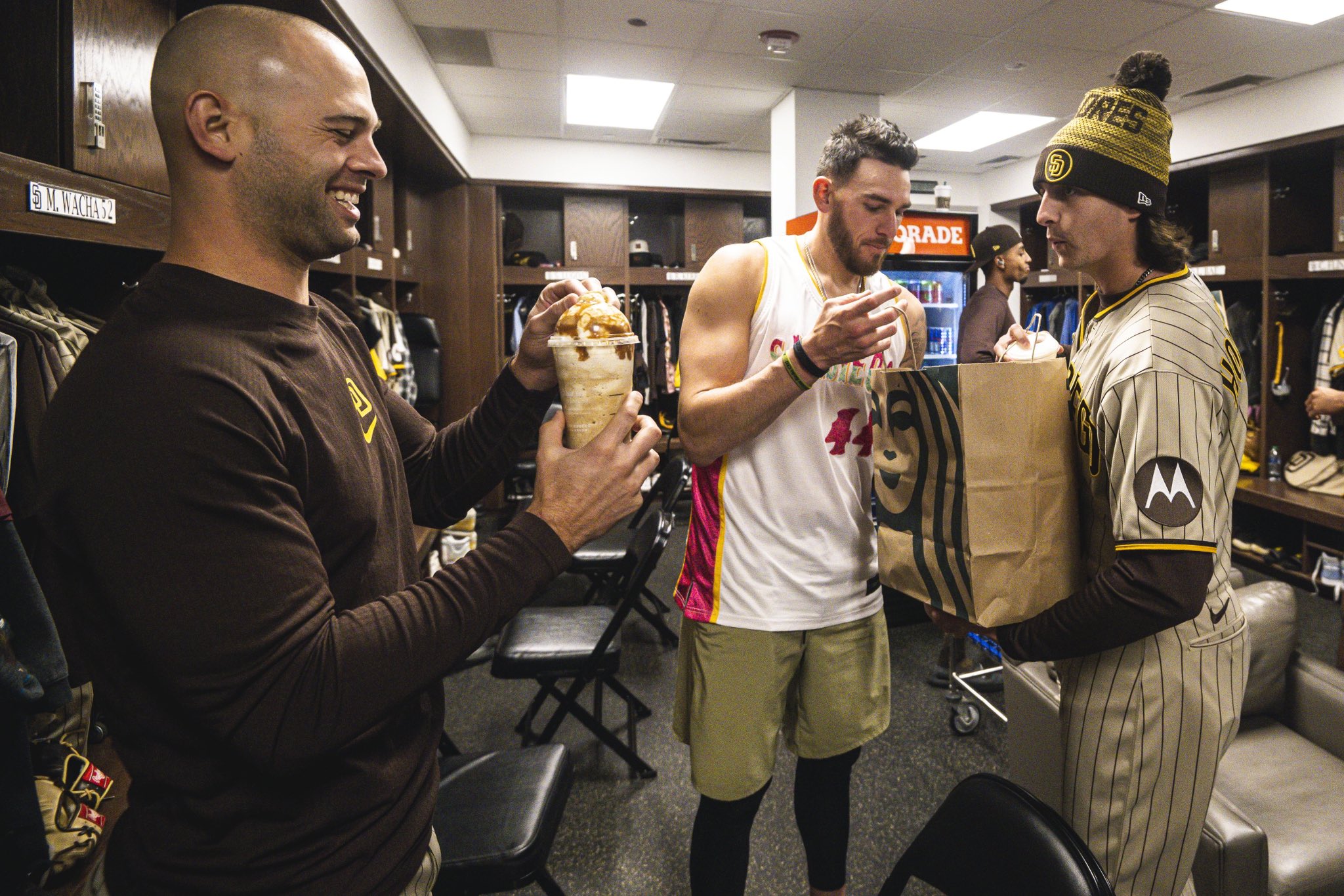 Talkin' Baseball on X: The Padres rookies did a coffee run in full uniform  in Chicago today  / X