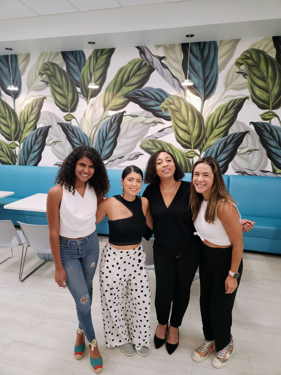 volvoshine's tweet image. It&apos;s bring your kids to work and Pizza Party 🍕 day at @officelogicmia
@darthv83r @anathemarketer @ChuckWalterFL @LaMoniRojas

Only a few days left to check us out for FREE people 👀
#Miami #miamitech #miamitechmonth