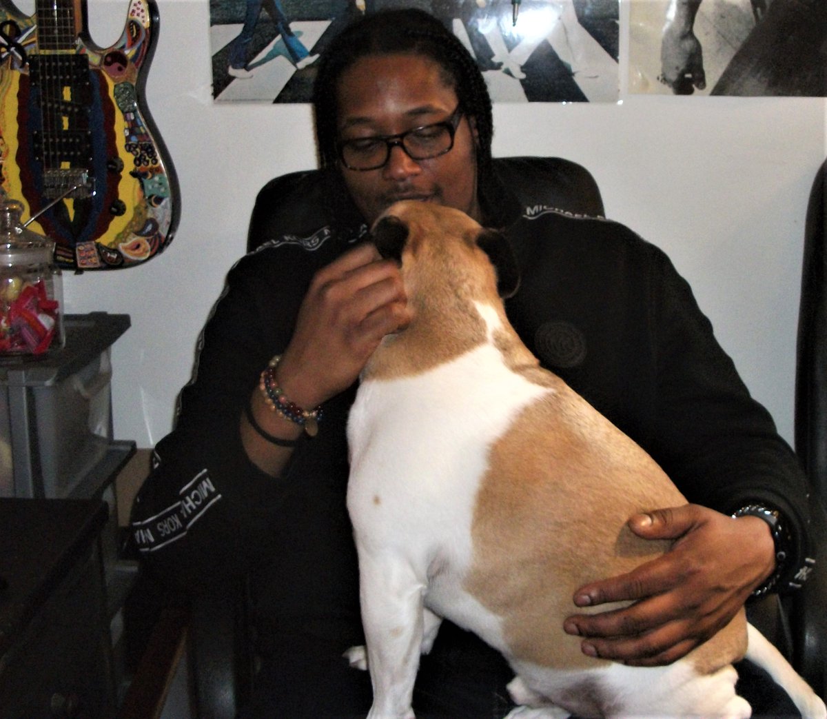 Kidd Freeze in Studio finishing his album - Signature 😎🤘