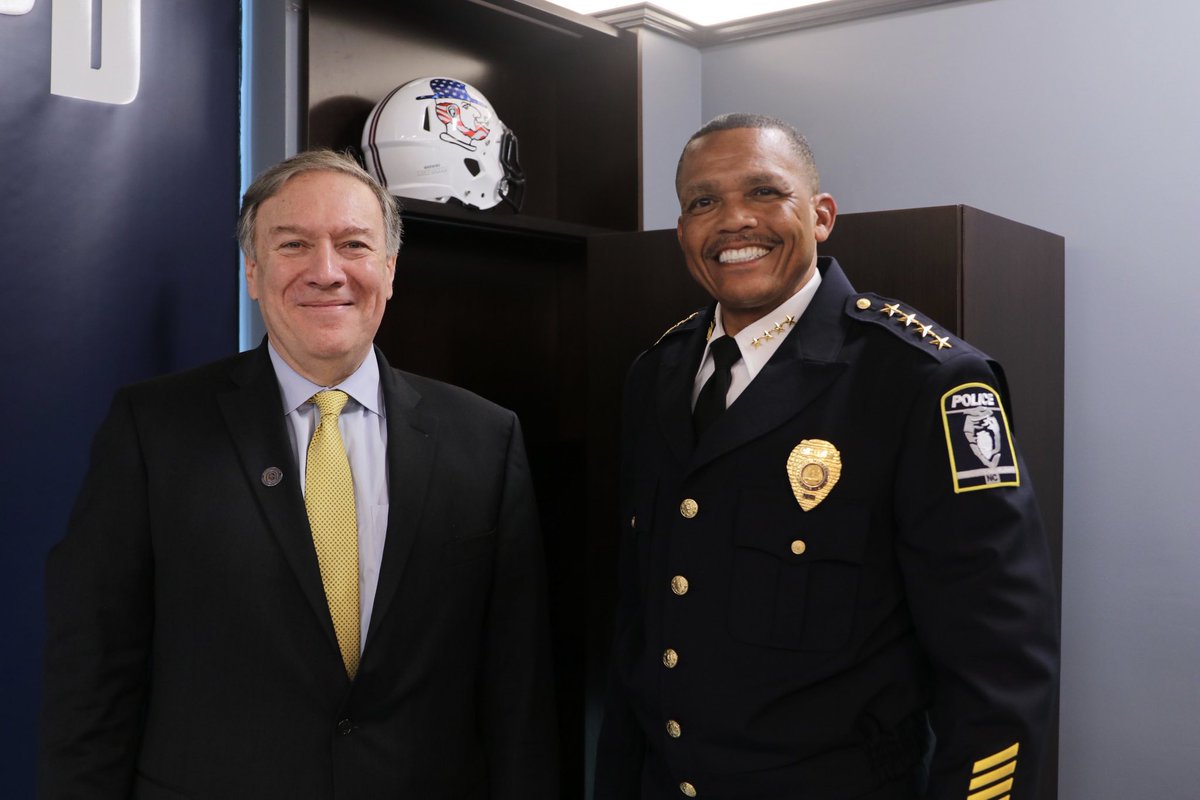 Mike Pompeo tweet media