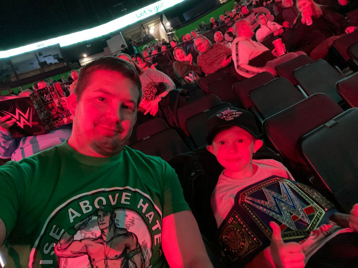 Nuke84's tweet image. We are ready, Alex is super excited to see the American Nightmare. Bring it on #WWEManchester