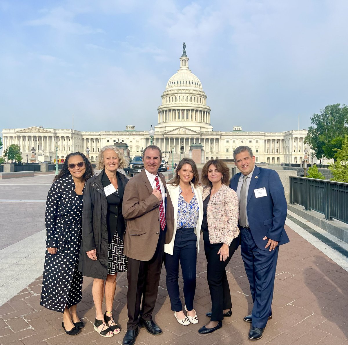 A very exciting and educational day on Capitol Hill! Sharing our experiences with policy makers to promote our priorities. 🇺🇸@rodney20148 @MikeHannaUAL @csarkari @Jordan_Bykowsky @Deeptime01 @Deeptime01