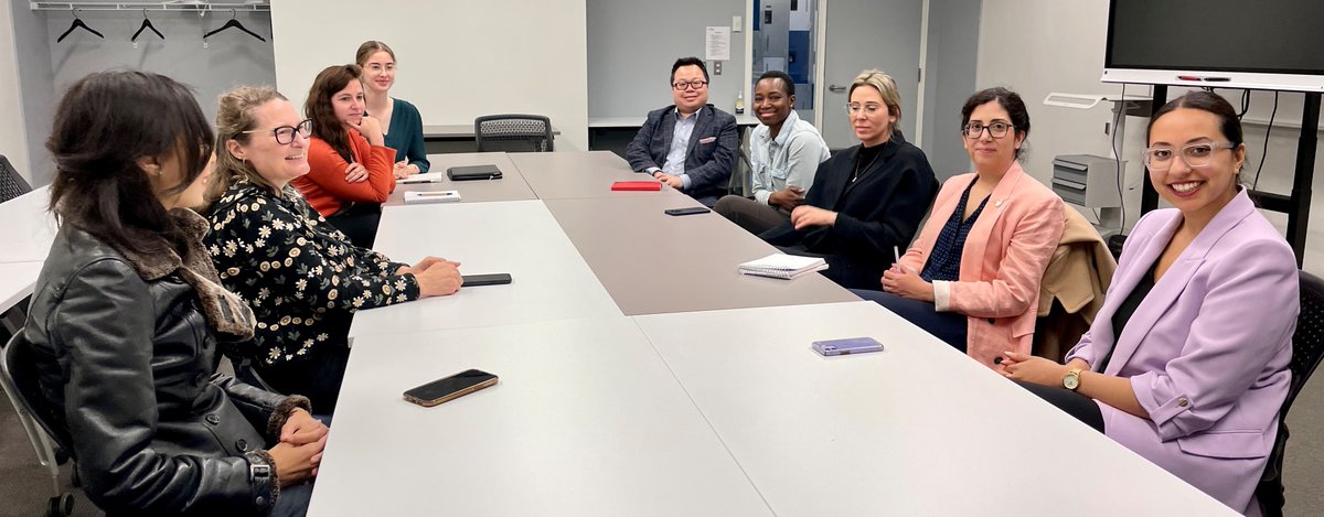 La consule aux affaires publiques Liz Ategou et des membres de son équipe étaient invitées par <a href="/DrWinstonChan/">Winston Chan</a> une table ronde ce matin <a href="/labaseHEC/">La base entrepreneuriale HEC Montréal</a> pour discuter avec un groupe impressionnant d'entrepreneures en technologies des défis liés à la diversité, à l'équité, à l'inclusion